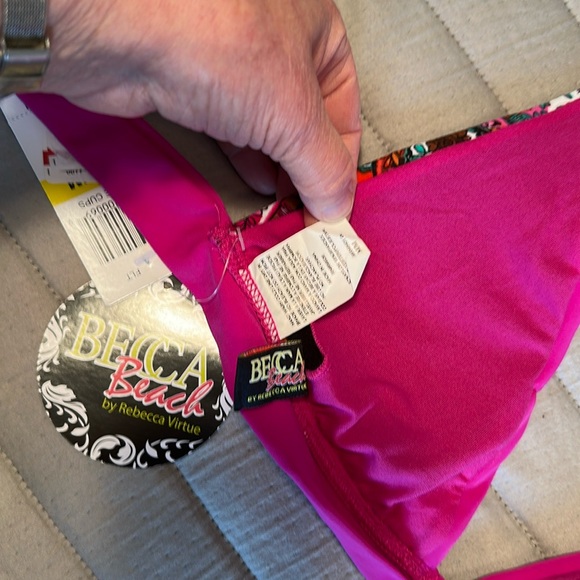 NEW, BECCA Fuchsia paisley Bikini Top, size medium - Picture 3 of 8